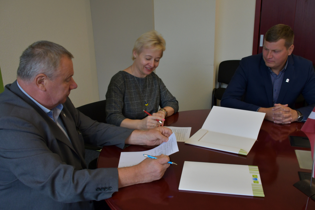 Jēkabpils pilsētas pašvaldība paraksta nodomu protokolu ar biedrību "Latvijas Sarkanais Krusts" 