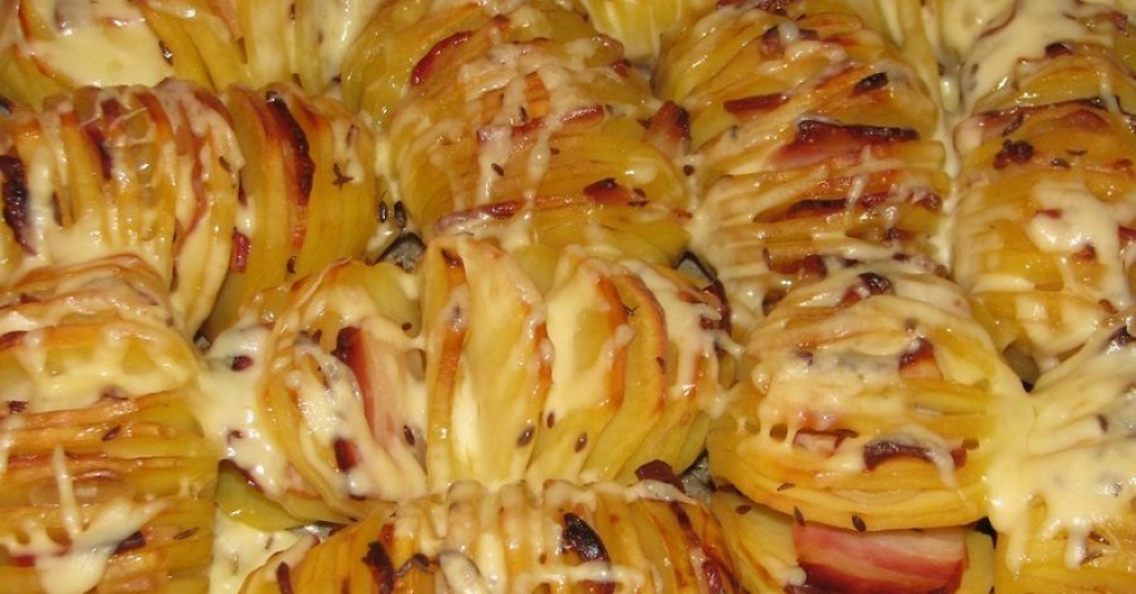 Sātīgie kartupeļu vēdeklīši - vienkāršs un gards ēdiens