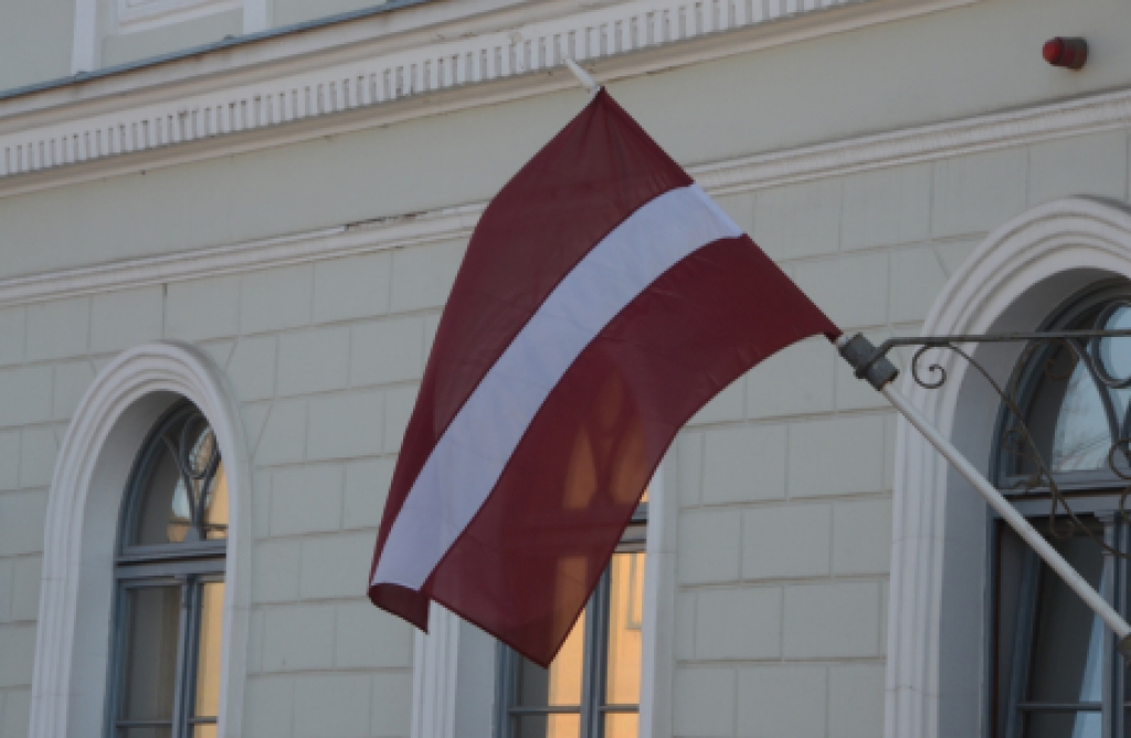 Par karoga pacelšanu Jēkabpils pilsētas svētkos- 15. un 16.jūnijā
