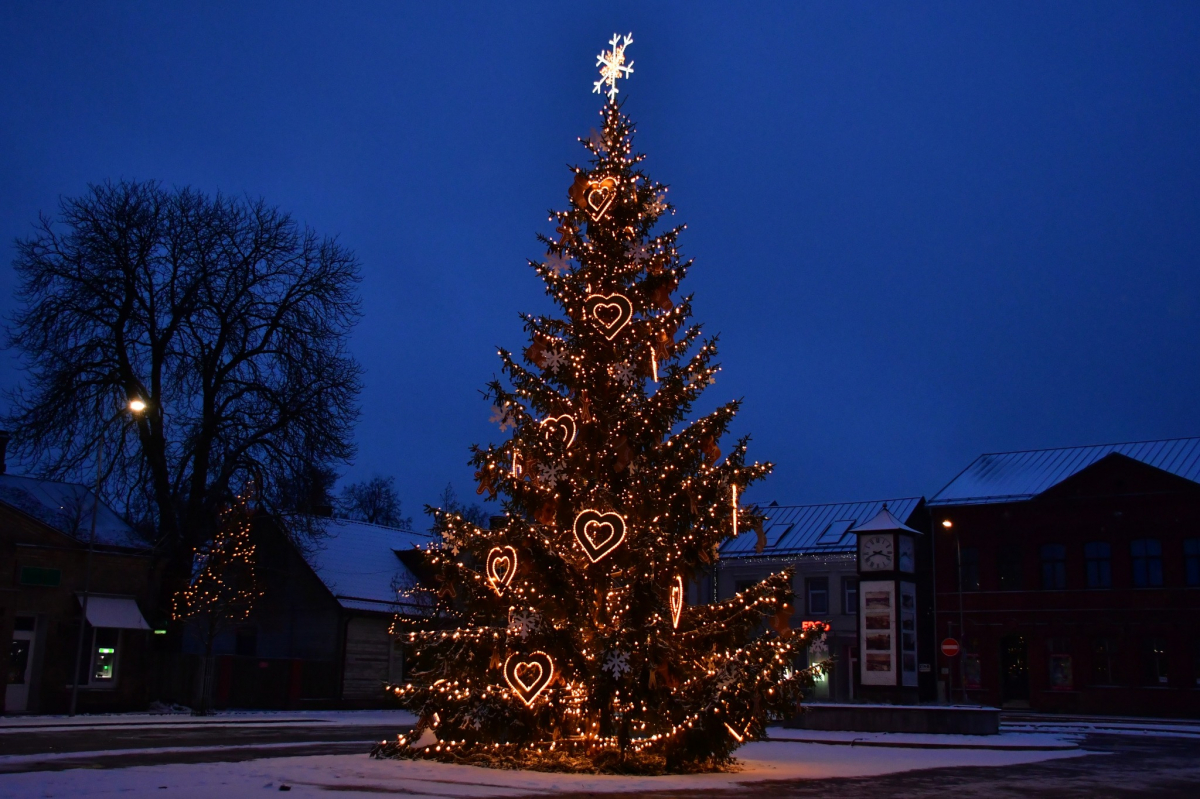 Saistībā ar Jaungada sagaidīšanas pasākumu, Vecpilsētas laukums Jēkabpilī slēgts (SHĒMA)