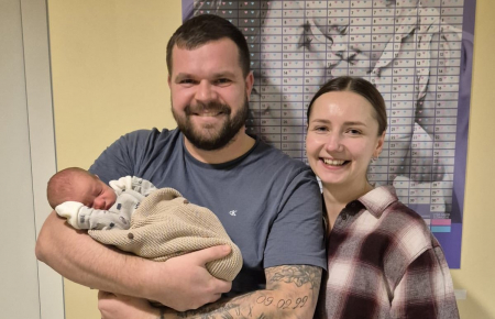 Jēkabpils slimnīcā pirmais šī gada mazulis – zēns (FOTO)