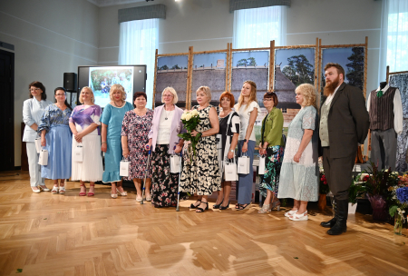 FOTOSTĀSTS: Jēkabpils novada Galvenā bibliotēka svin 100 gadu jubileju