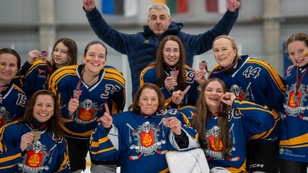 FOTOSTĀTS: Hokeja turnīrā sievietēm "Jēkabpils kauss 2026" uzvar komanda no Lietuvas