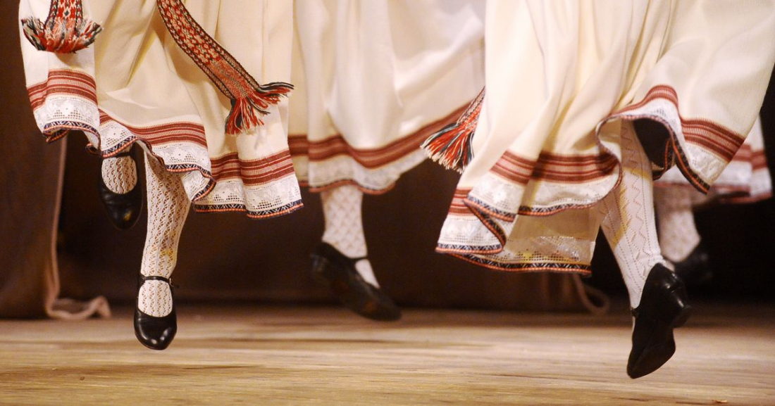 Jēkabpils rajona tiesai nodota lieta par naudas līdzekļu piesavināšanos no tautas deju kolektīva