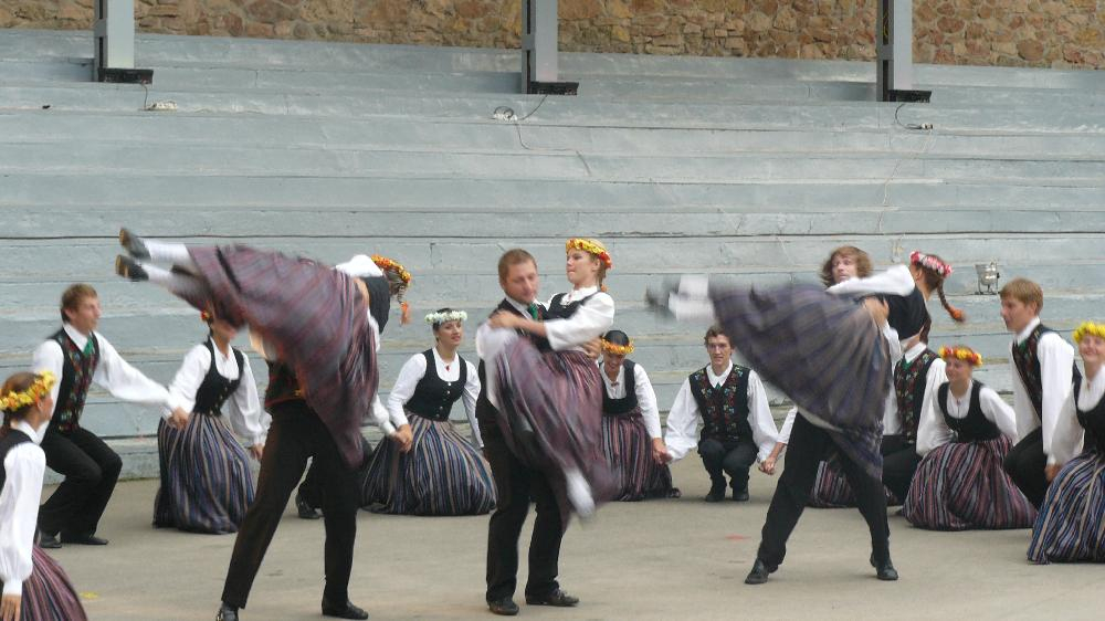 Zemgales Attīstības padomes sēdē Ābeļos spriedīs par atbalstu Zemgales novada deju svētkiem