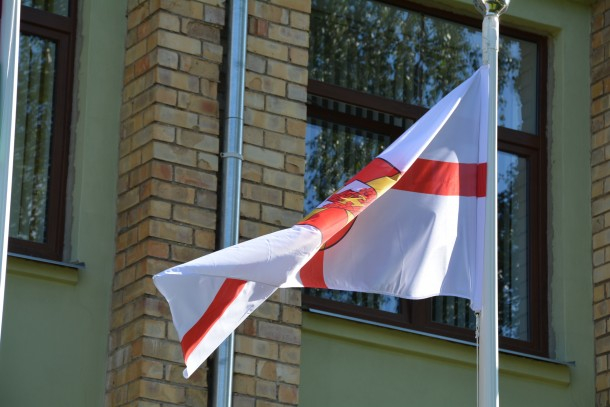 Krustpils novada skolās, izņemot Krustpils pamatskolu, mācības klātienē atsāk 1.-4.klašu skolēni