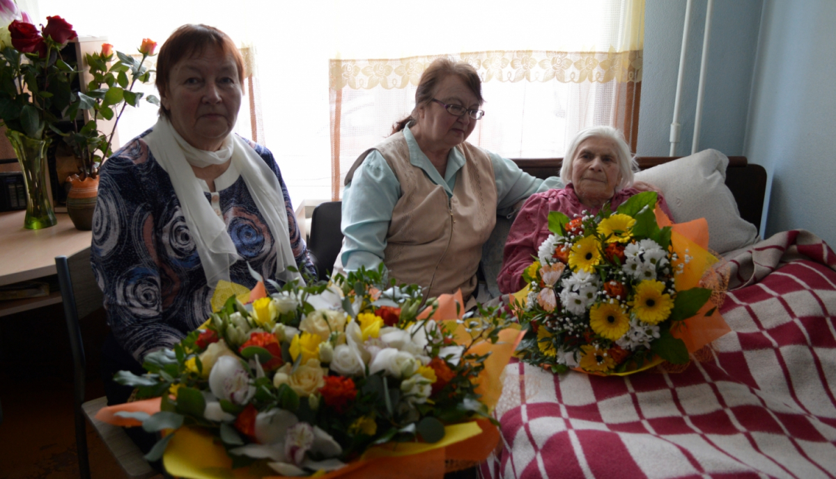 Līvānu novadā sveic Annu Gaiduku 100 gadu jubilejā