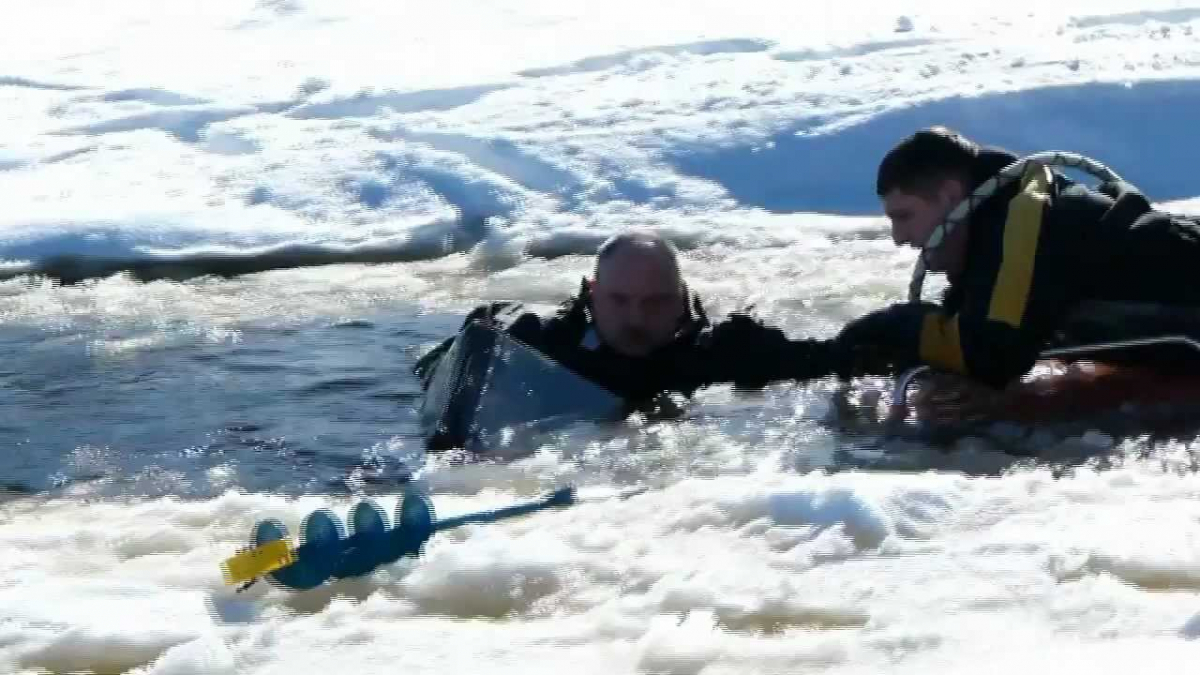 VUGD aicina nekāpt uz ūdenstilpju ledus, jo tas kļuvis nedrošs un bīstams