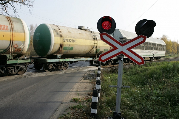 Uz trim dienām slēgs autotransporta kustību uz dzelzceļa pārbrauktuves Kūku pagastā Rēzeknes šosejas un Ratīšu ceļa krustojumā