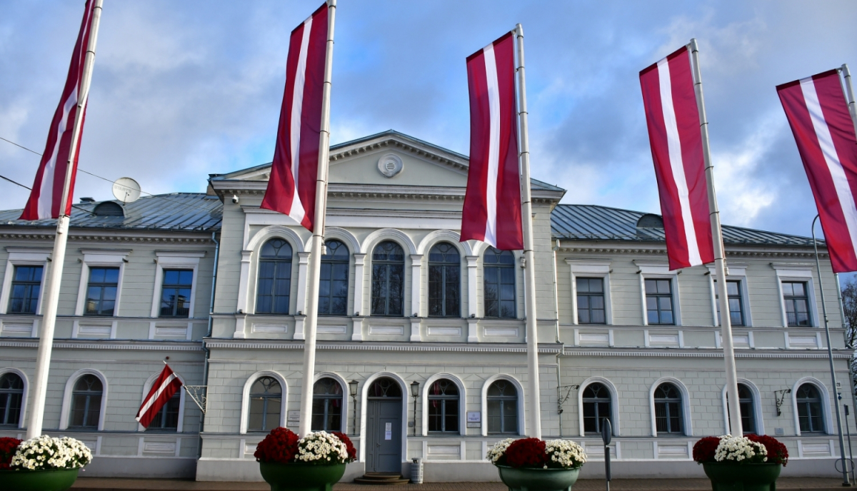 Jēkabpils novada pašvaldība valsts svētkos - 18.novembrī pasniegs Goda un Pateicības rakstus (APBALVOTO SARAKSTS)