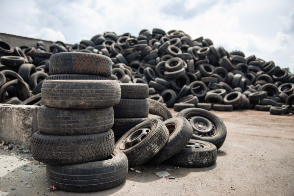 Jēkabpilī bez maksas varēs nodot nolietotās automašīnu riepas