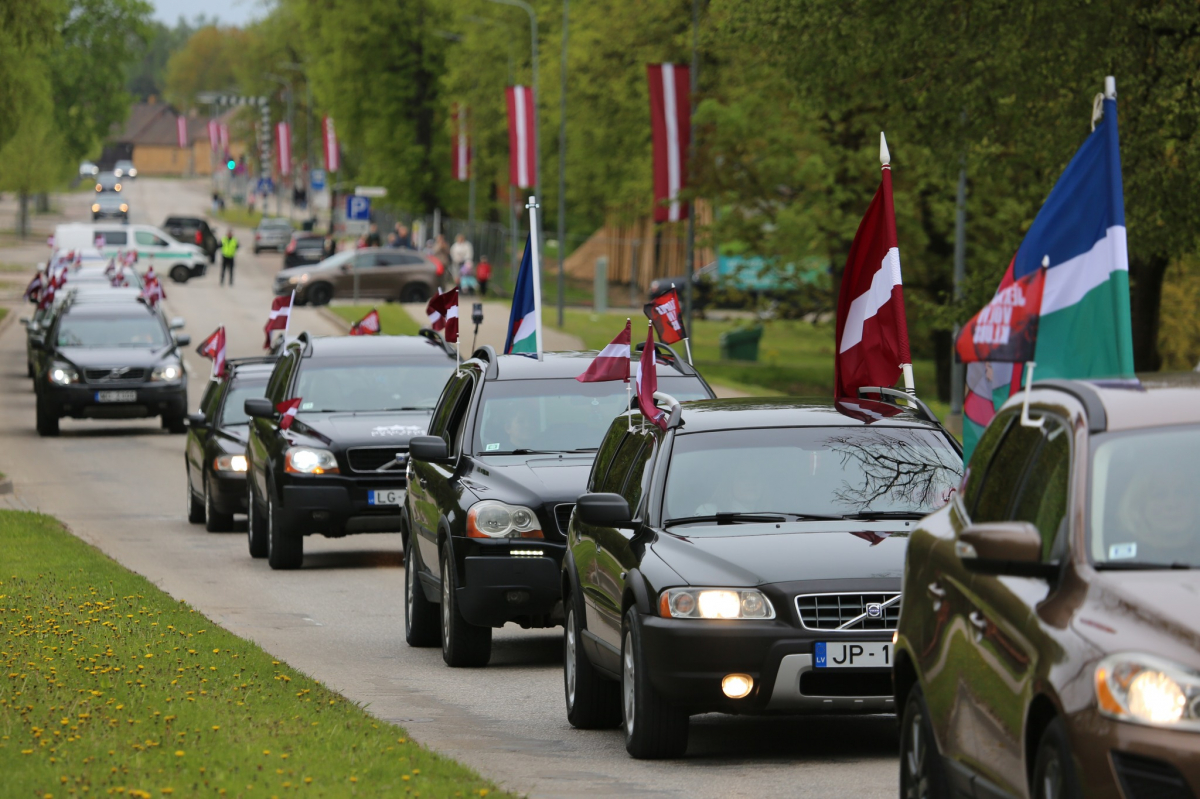 Jēkabpilī Neatkarības dienā skanēs dievnamu zvani, notiks karogu brauciens un svētku lielkoncerts
