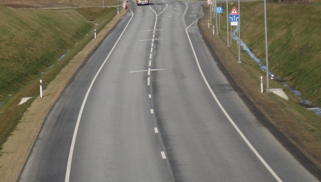 Pērn uz valsts galvenajiem autoceļiem būtiski pieaugusi satiksmes intensitāte, uz vietējiem – samazinājusies