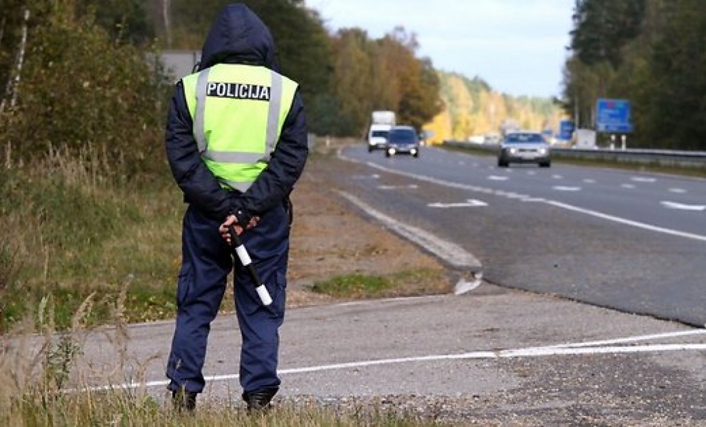 Zemgales reģionā šogad aizturēts jau divdesmitais autovadītājs -  kukuļdevējs