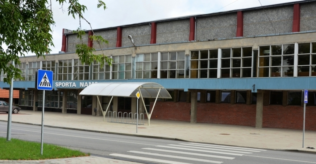 Jauno sportistu starti basketbolā, volejbolā un vieglatlētikā