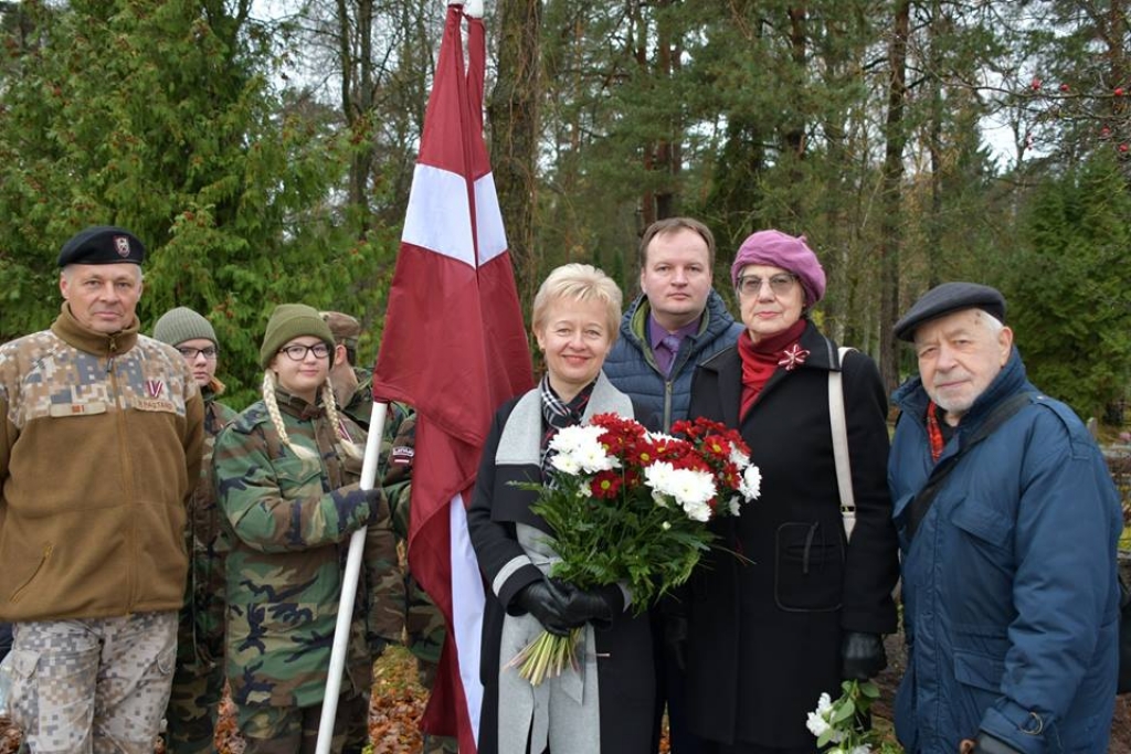 Atzīmē Jēkabpils Aizsargu nama 80.jubileju (FOTO)