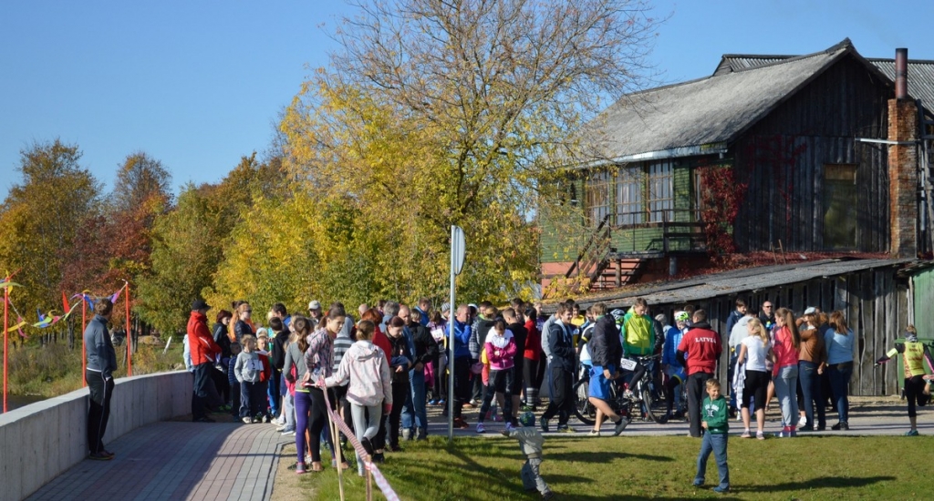 Dambis – lieliska vieta sportiskām aktivitātēm (FOTO)