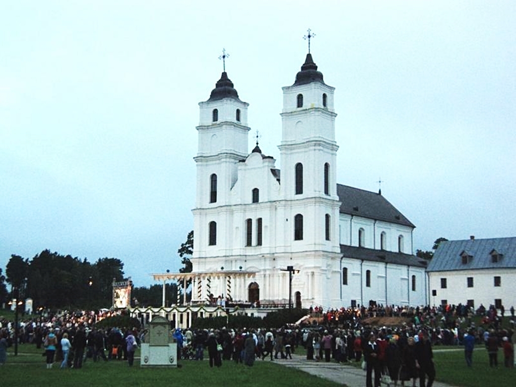 Sākušies Aglonas ikgadējie kristīgie pasākumi