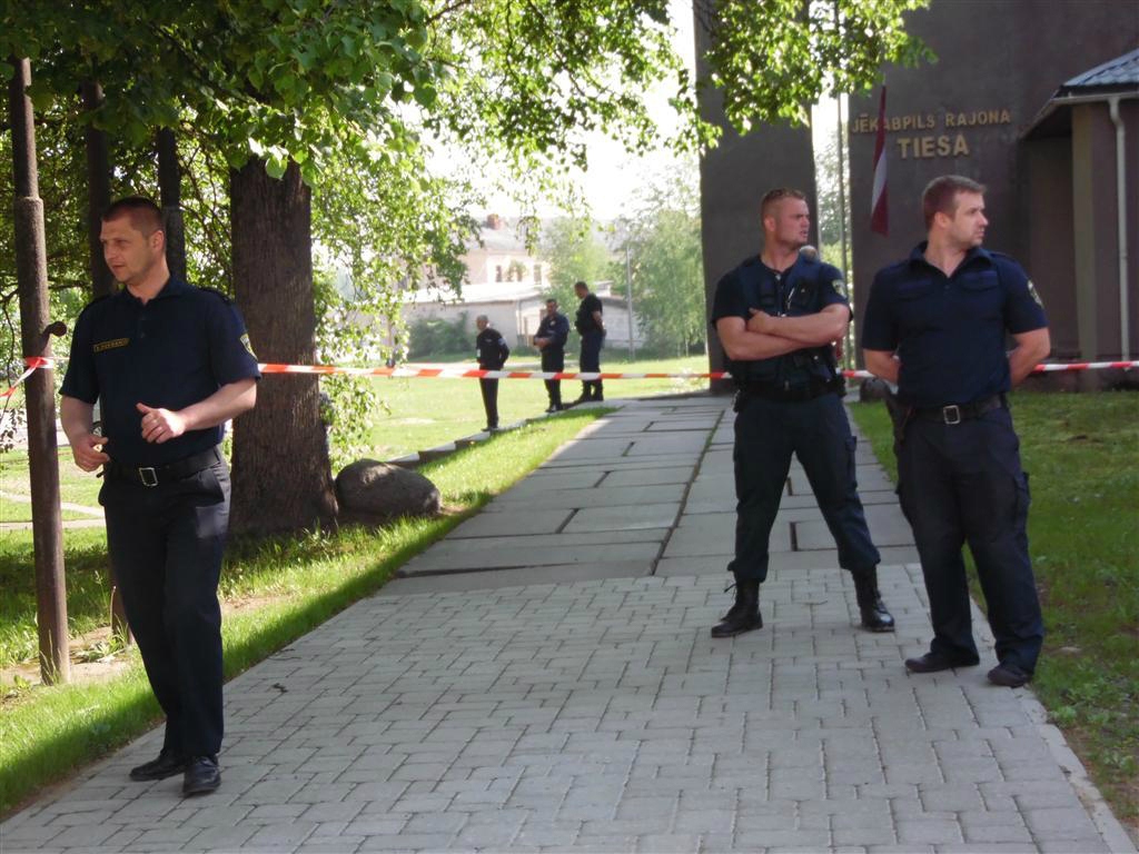 Prokuratūrai nosūta lietu par viltus draudiem uzspridzināt Jēkabpils rajona tiesu namu