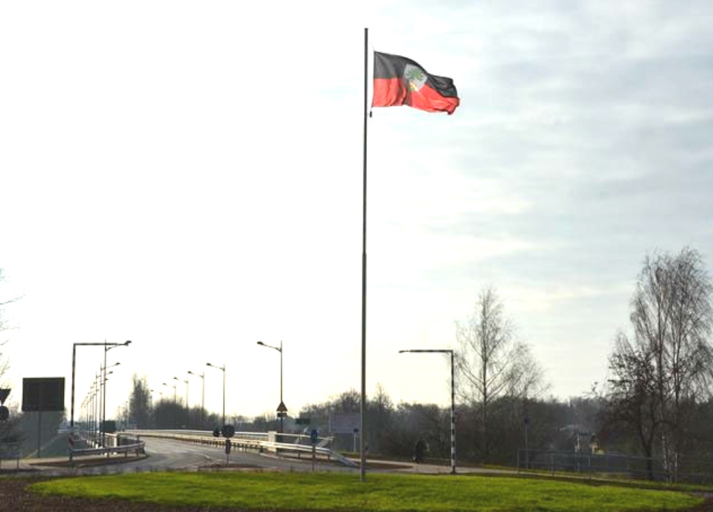 Jēkabpils karogs vairo patriotisma jūtas