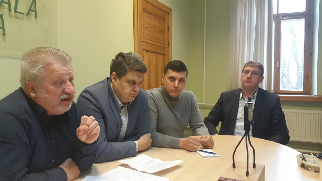 Opozīcija brīfingā skaidro savu nostāju Jēkabpils pilsētas pašvaldības 2018.gada budžeta jautājumā