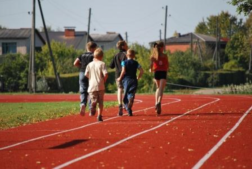 Vārkavas viduskolā norisināsies vieglatlētikas trīscīņa