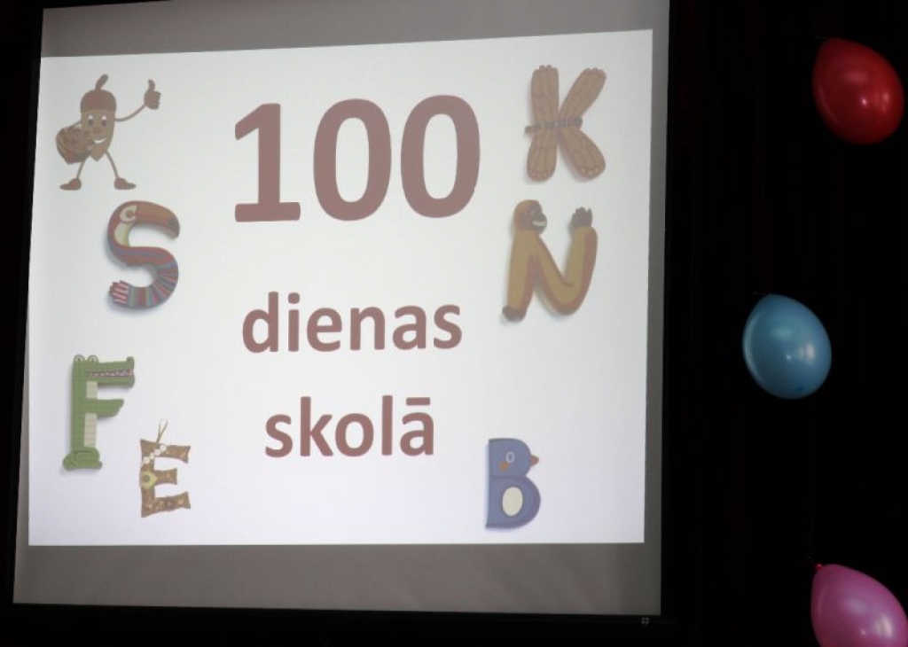 Pasākums pirmklasniekiem "100 dienas skolā" Aknīstē (FOTO)