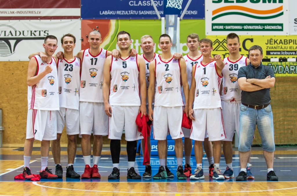 Jēkabpils pilsētas basketbolisti pieveic Cēsu novadu un iekļūst Latvijas Olimpiādes 2. kārtā (FOTO)