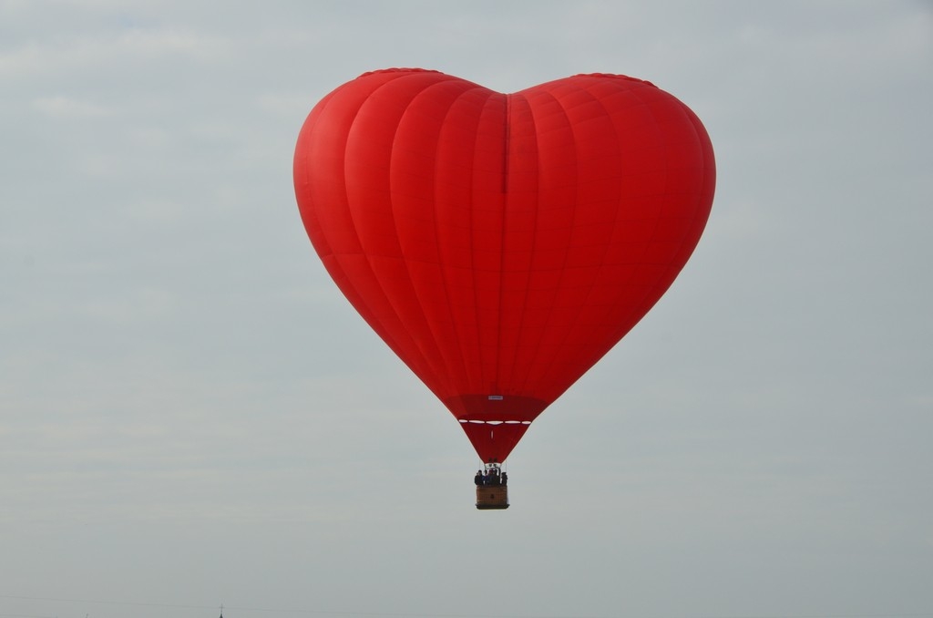 Gaisa balonu festivāla "Love Cup 2016" otrā diena(FOTO)