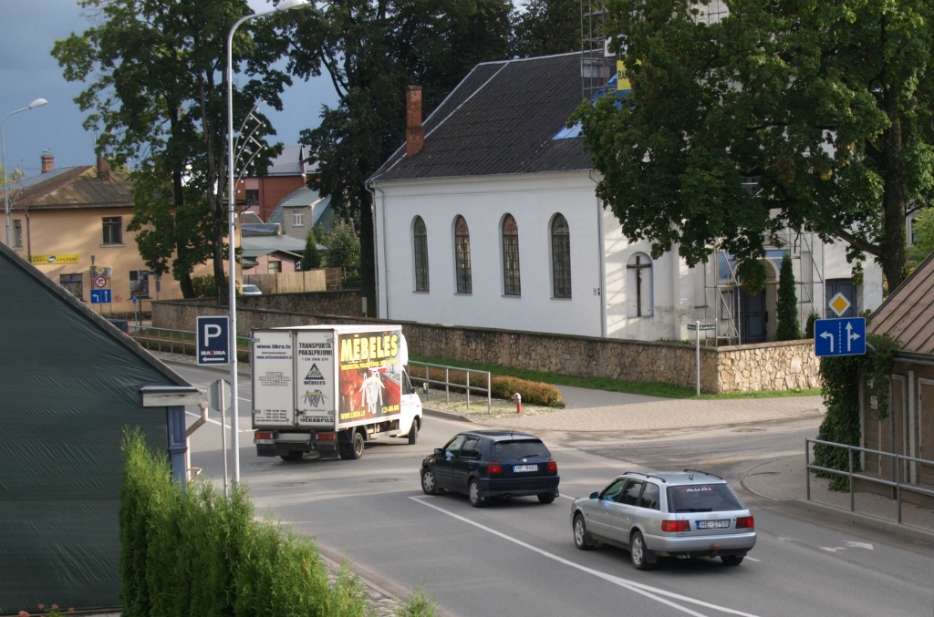 Plāno ieviest stingrākas prasības autovadītāja tiesību atjaunošanai