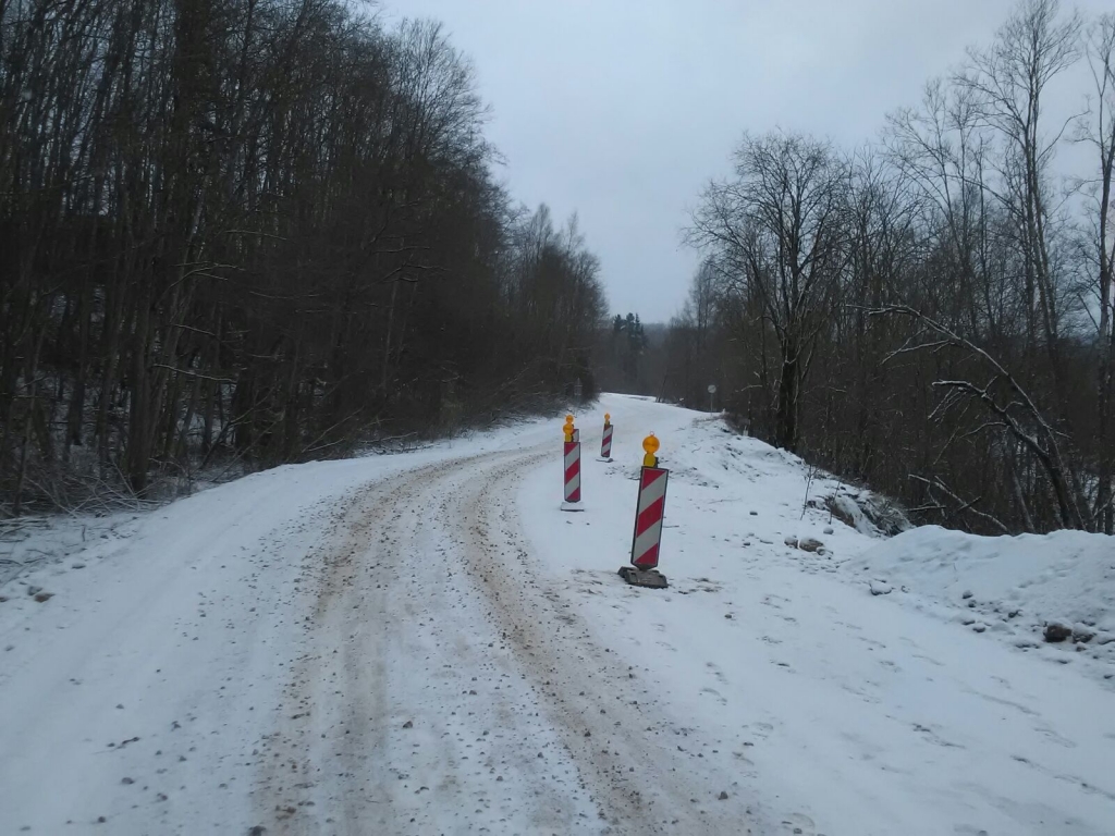 Janvārī LAU veicis grants ceļu greiderēšanu teju 4000 km apjomā