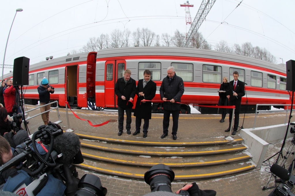 LDz pabeidz lielāko projektu atjaunotās Latvijas neatkarības laikā – Otrā sliežu ceļa būvniecību posmā Skrīveri-Krustpils (FOTO)(PAPILDINĀTS AR VIDEO)