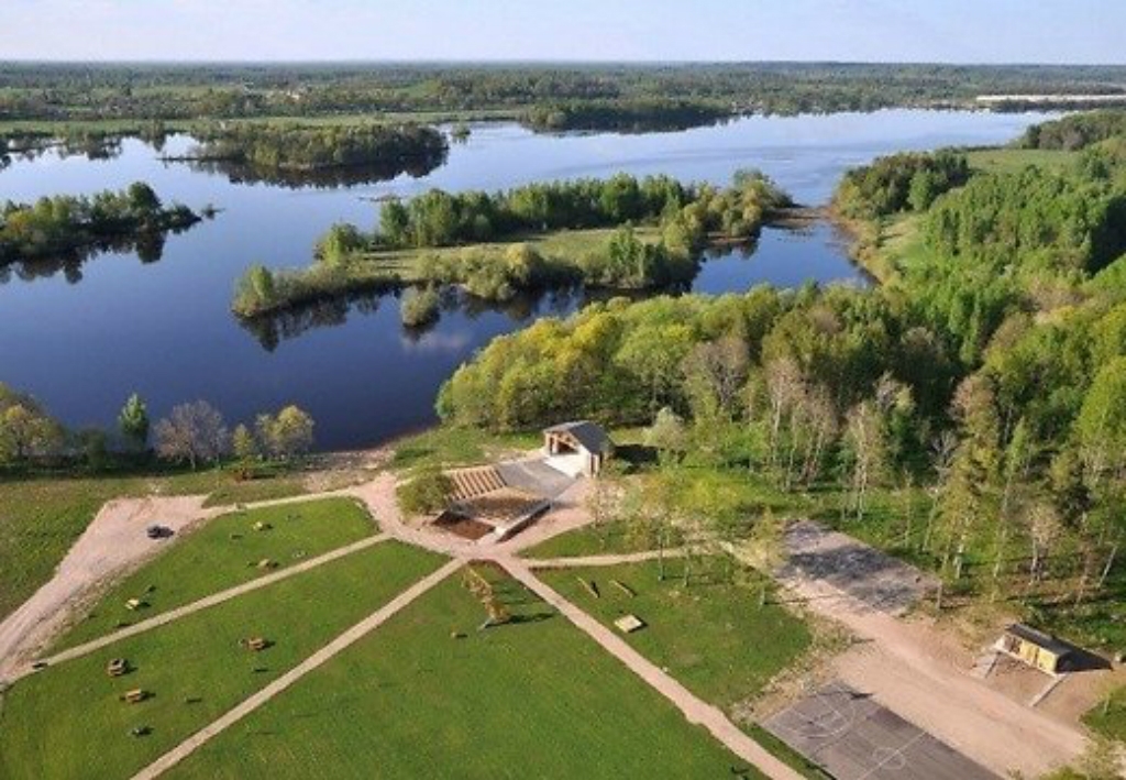 Salas novadā notiek Sēlijas novadu apvienības tautas mākslas svētki "Sēlija rotā"