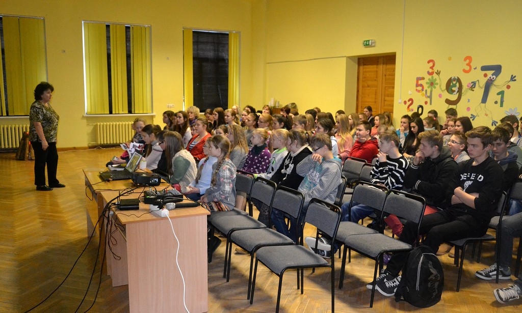 Barikāžu atceres pasākums Zasas vidusskolā