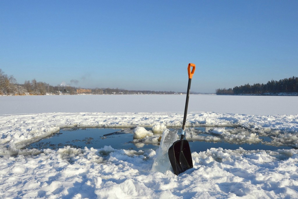 Pļaviņās ūdens līmenis Daugavā normas robežās