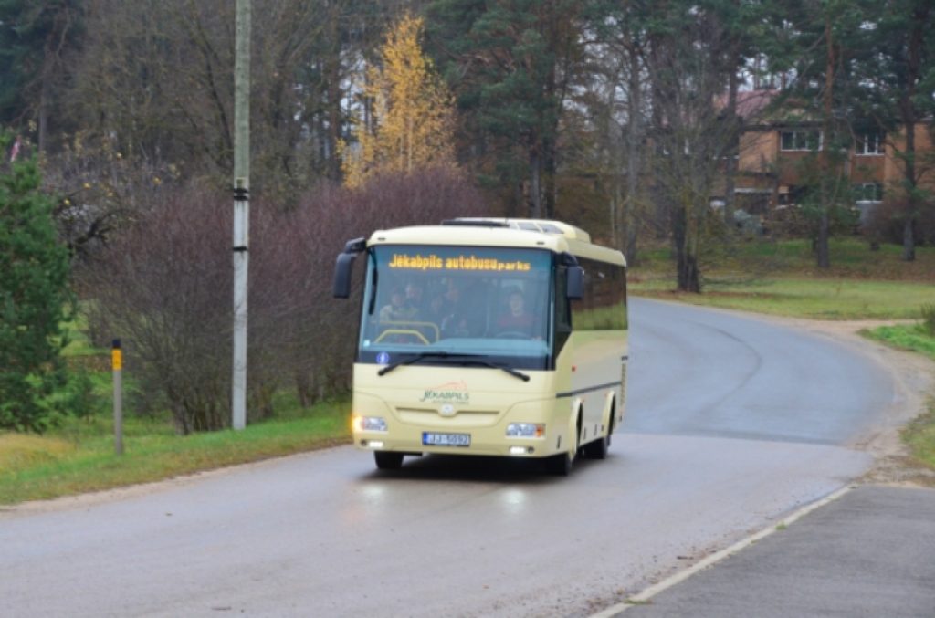 Abonementa biļetes būs pieejamas arī autobusu pasažieriem Pļaviņu novadā