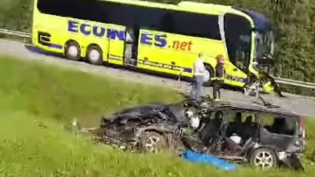 Sadursmē ar autobusu uz Daugavpils šosejas pie Aizkraukles dzīvību zaudē auto vadītājs