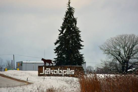 Gada nogalē valdīs sals, snigs, brīžiem putinās