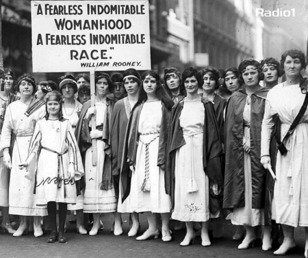 Sveicam Sieviešu Dienā!