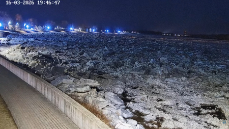 Plūdu draudus Pļaviņās vērtē "piesardzīgi optimistiski", Jēkabpils varot "atviegloti uzelpot"