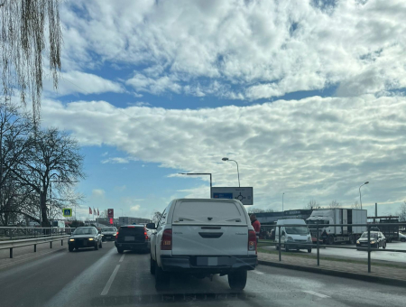 Jēkabpilī, Vienības ielā satiksmes negadījuma dēļ izveidojās sastrēgums