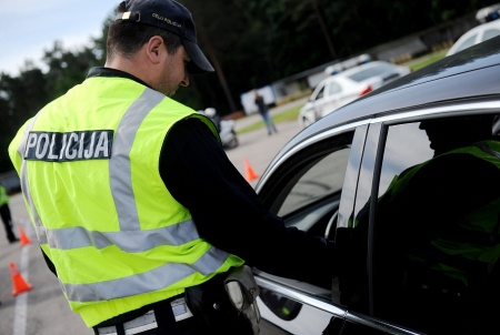 Jēkabpilī un Aizkrauklē pieķerts liels skaits dzērājšoferu, notikuši satiksmes negadījumi, vienā no tiem – divi cietušie