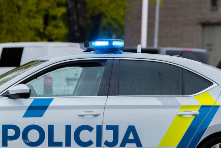 Aizkrauklē notriec ceļa zīmi, Jēkabpilī vada automašīnu 3,23 promiļu reibumā