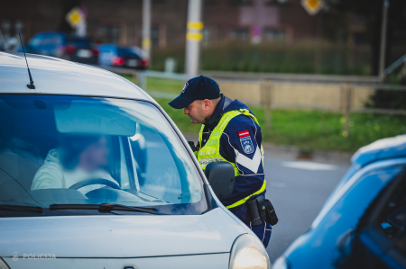 Jēkabpils un Aizkraukles apkārtnē aptur dzērājšoferus, Kūkās smaga avārija