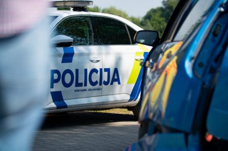 Aizkrauklē “Peugeot” vadītājs brauc ar 107 kmh, atļauto braukšanas ātrumu pārkāpjot par 57 kmh