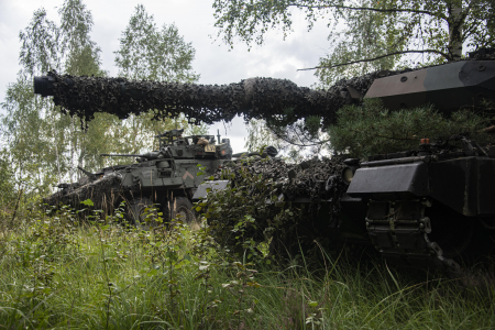 NATO Daudznacionālā brigāde Latvijā mācībās “Oak Projection” pilnveidos spēku izvēršanu un taktisko uzdevumu izpildi