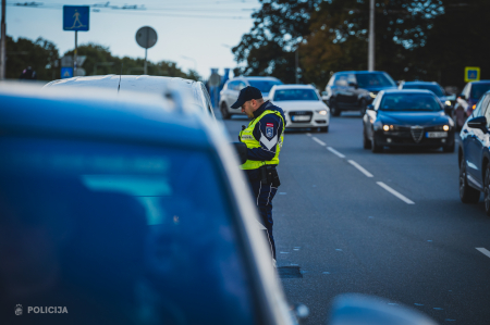 Jēkabpilī pieķerts un sodīts agresīvs auto vadītājs